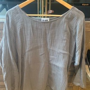 Prairie Underground grey top, size s/m